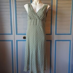 Connected Apparel Olive Geometric Midi Dress